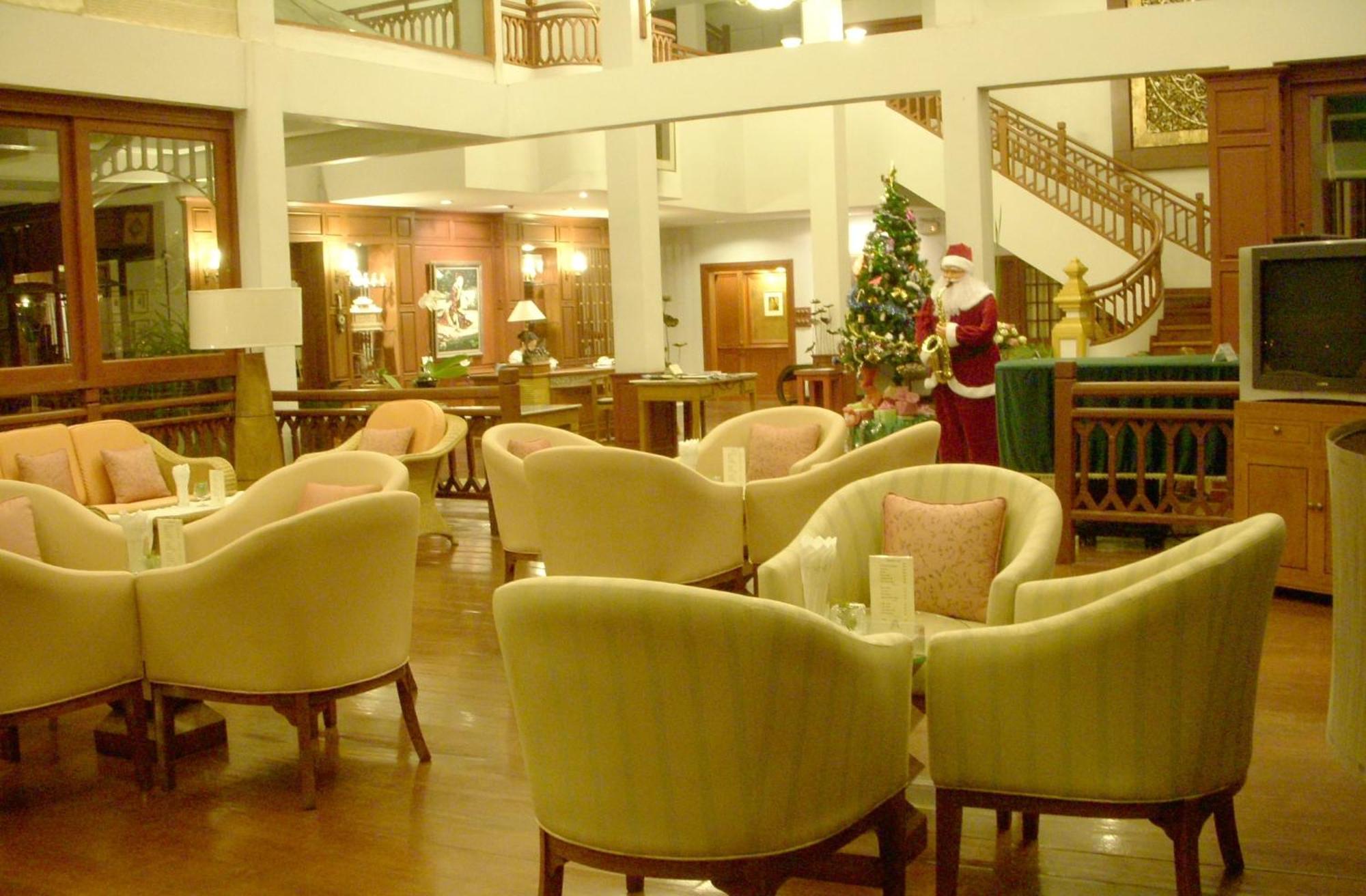 Suan Bua Hotel & Resort Ban Pong  Exterior photo