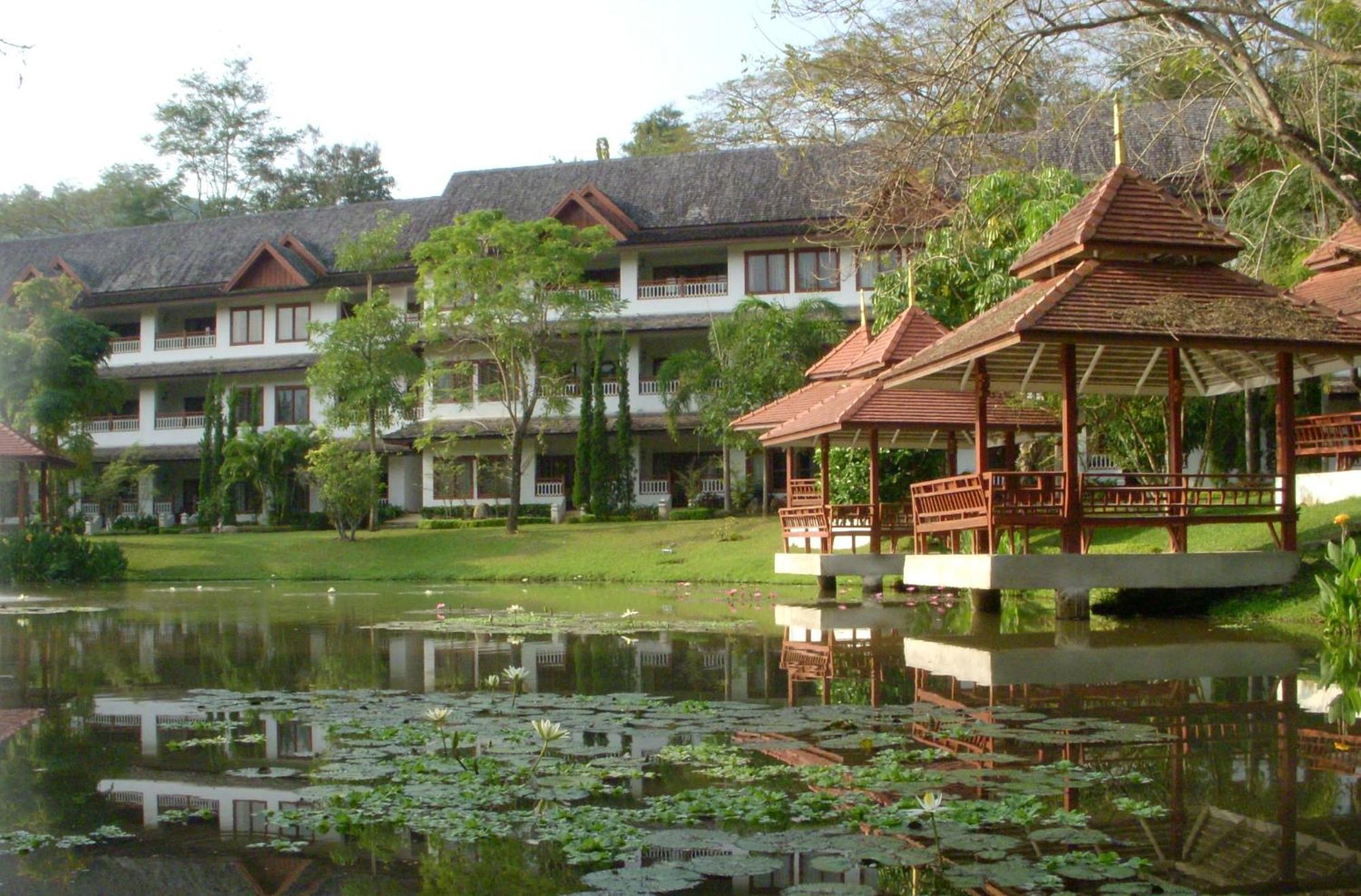 Suan Bua Hotel & Resort Ban Pong  Exterior photo