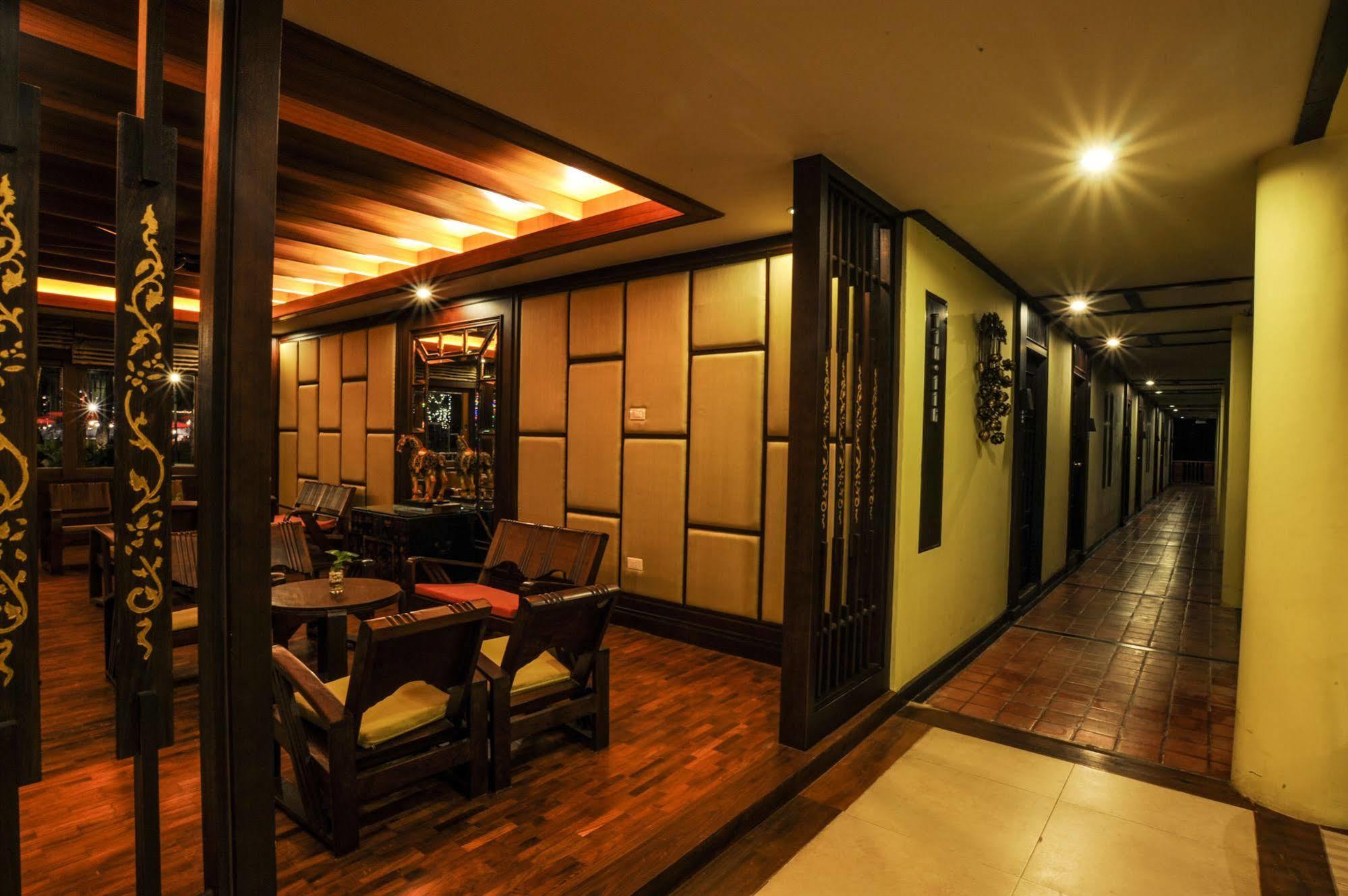 Suan Bua Hotel & Resort Ban Pong  Exterior photo